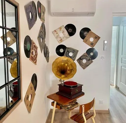 * Maison Chez J&J - Cite Medievale *