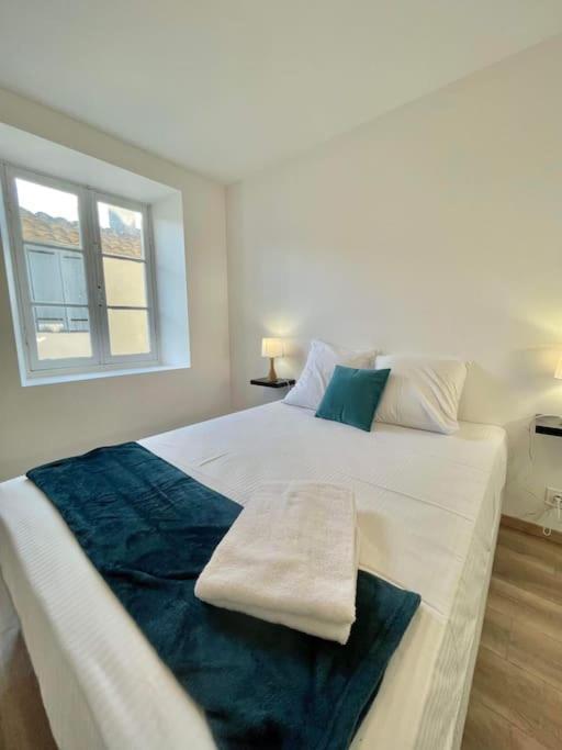 * Maison Chez J&j - Cite Medievale * Holiday home Carcassonne