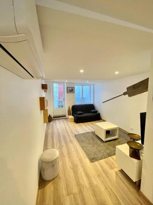 * Maison Chez J&j - Cite Medievale * Holiday home Carcassonne